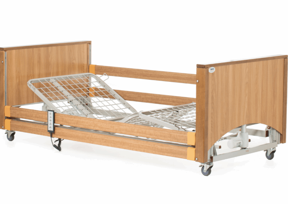 Lomond-Low-Bed-in-Oak