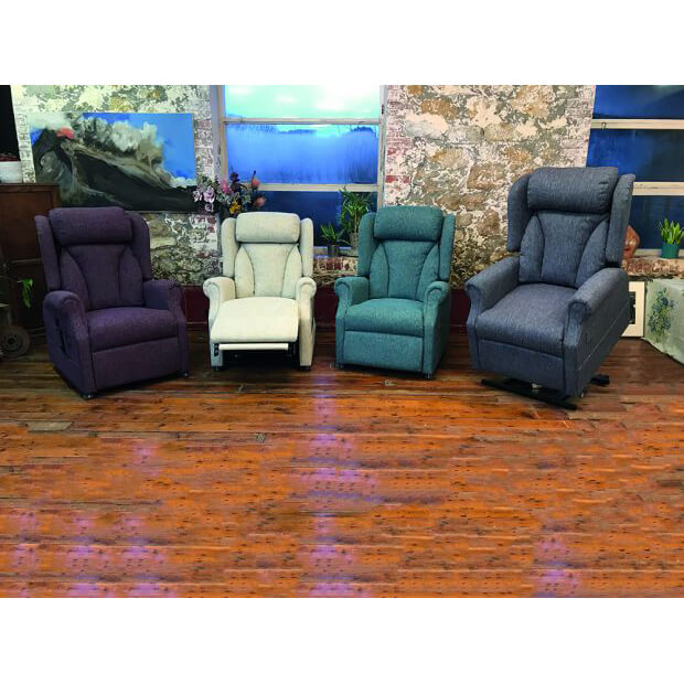 Mobility-World-Ltd-UK-Chilton-Lateral-Back-Quad-Motor-Riser-Recliners-Lifestyle