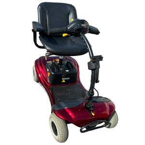Roma Shoprider Paris Mobility Scooter is a lightweight  with the height adjustable,&nbsp; padded seat, armrests that adjust and fold for easier entry. The tiller can be adjusted to provide a comfortable amount of legroom.