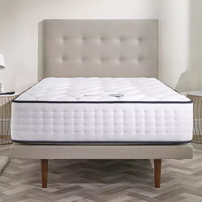 The Gel Pro 4000 is a hybrid adjustable mattress featuring 4000 pocketed coils, multiple foam layers, 1000 nested pocket springs, gel-infused foams, and a 3000 pocket surface gel matrix. It's firm, supportive, and designed for Opera bed adjustable bases.