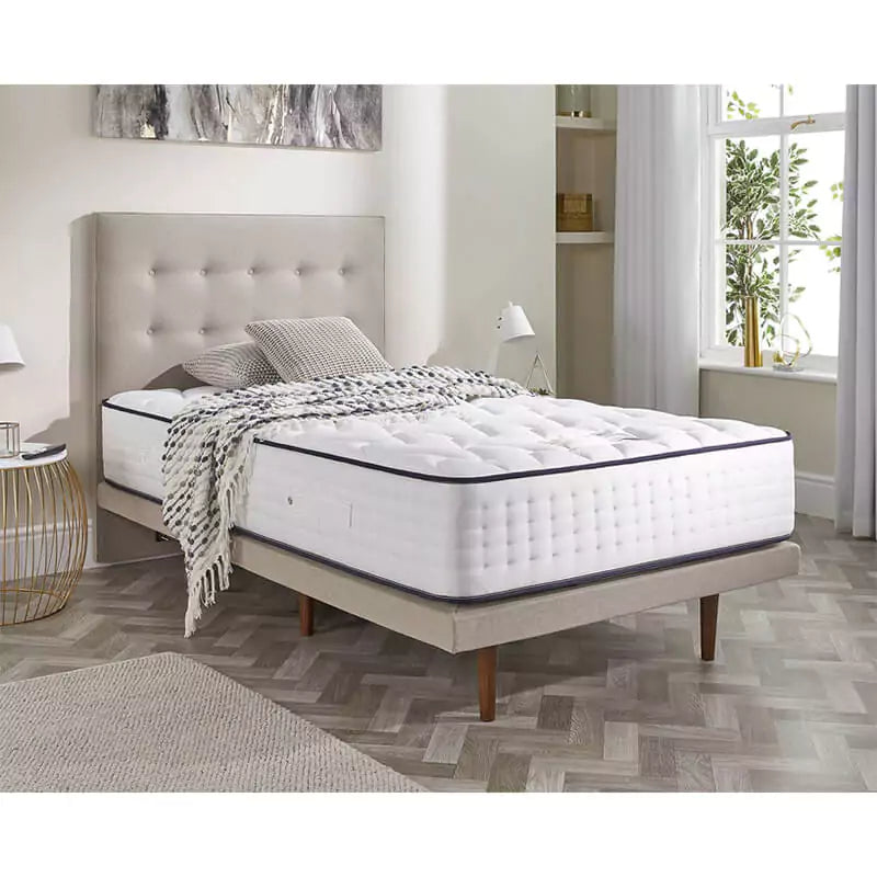 The Gel Pro 4000 is a hybrid adjustable mattress featuring 4000 pocketed coils, multiple foam layers, 1000 nested pocket springs, gel-infused foams, and a 3000 pocket surface gel matrix. It's firm, supportive, and designed for Opera bed adjustable bases.