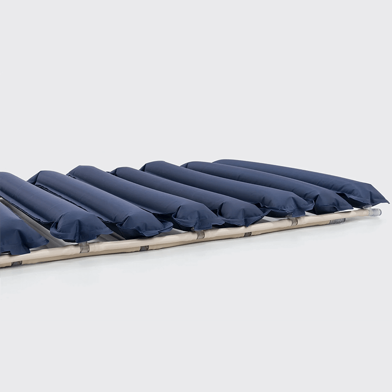 The Opera Impulse Powered Hybrid Profiling Mattress delivers the best of both worlds when it comes to pressure relief and comfort. The layered foam and air cell construction provide optimum cushioning and support, while the three-zone lying surface ensures a comfortable night's sleep for everyone. The broad-castellation head zone provides plenty of room for pillows and blankets, while the gel-infused heel zone offers envelopment and pressure relief for the most vulnerable areas.