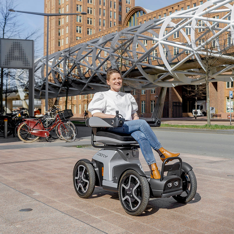 mobility-world-ltd-uk-scoozy-mobility-scooter-and-electric-wheelchair-in-uk-united-kingdom